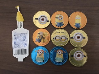 ミニオンズ ネット入りコインシェイプチョコレート